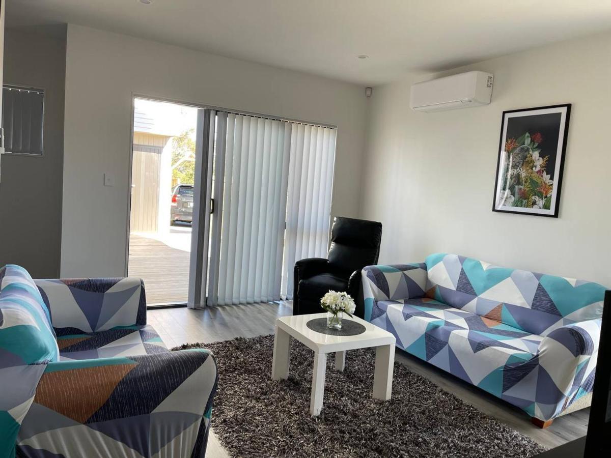 4 Bedroom Home Fully Furnished In Papakura, Auckland Zewnętrze zdjęcie