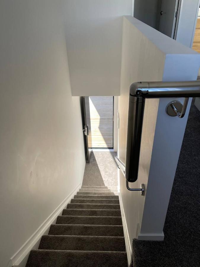 4 Bedroom Home Fully Furnished In Papakura, Auckland Zewnętrze zdjęcie
